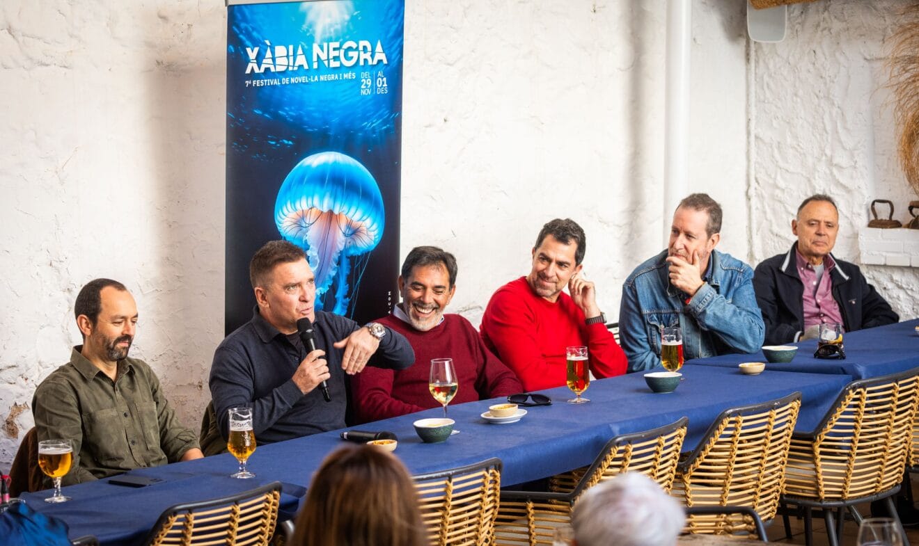 Autores en uno de las actividadesd e Xàbia Negra 2024