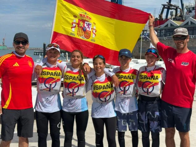 Imagen: Equipo nacional Optimist