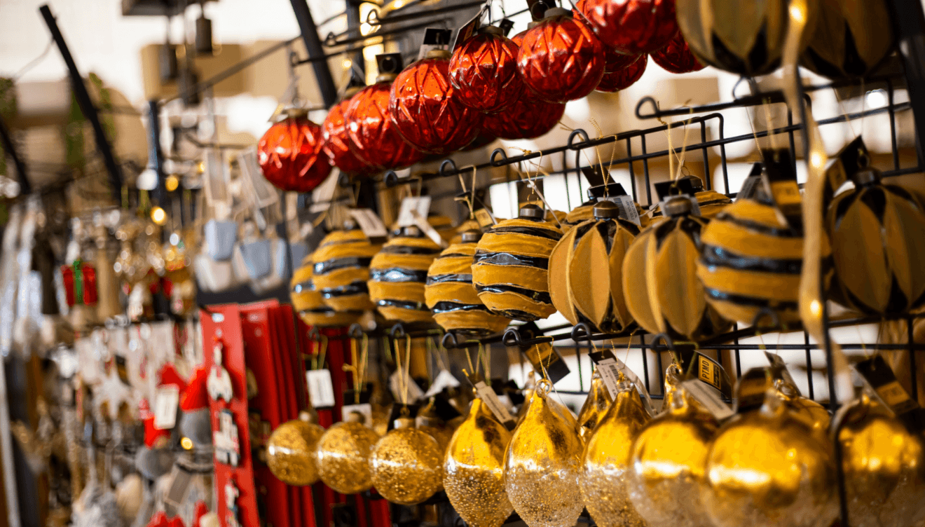 La Navidad comienza aquí_ árboles espectaculares, regalos únicos y todo lo que necesitas para decorar