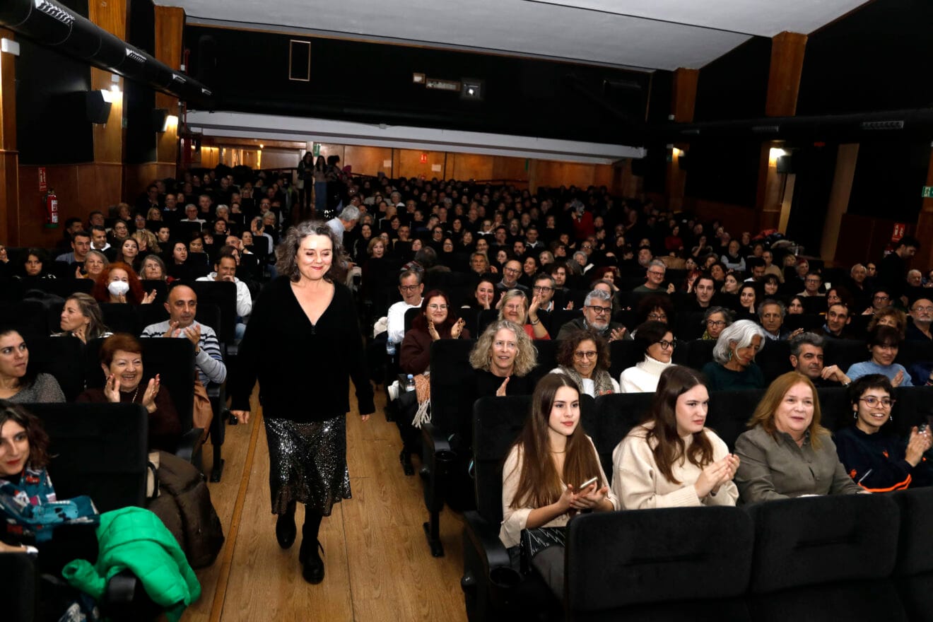 Óscar Lasarte estrena Es el enemigo en el Cine Jayan (14)