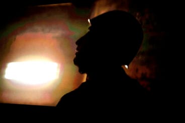 Óscar Lasarte estrena Es el enemigo en el Cine Jayan (25)