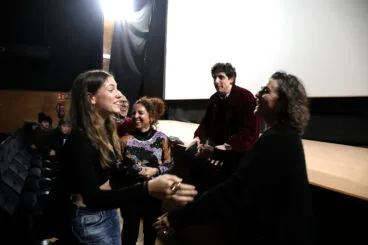 Óscar Lasarte estrena Es el enemigo en el Cine Jayan (38)