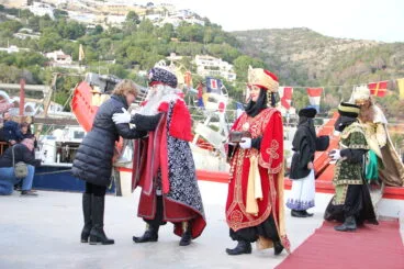 Cabalgata Reyes Magos de Oriente en Xàbia 2025 (7)