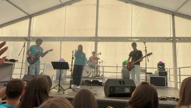 Imagen: Primer concierto de Batisjaus en el Mig Any de Fogueres Xàbia