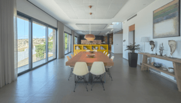 Un espacio ideal para reuniones y cenas especiales