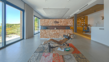 Villa moderna y eficiente con mucha luminosidad