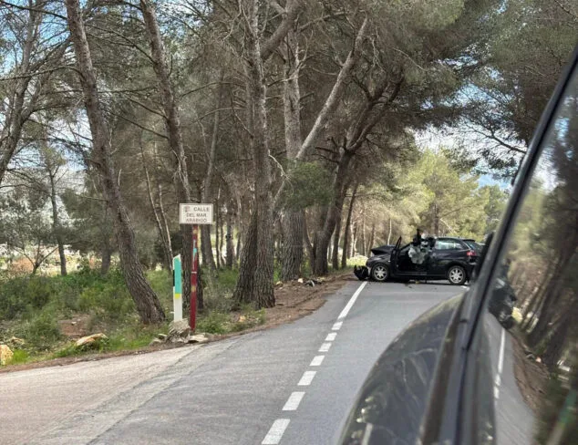 Imagen: Accidente en la carretera Xàbia-Benitatxell