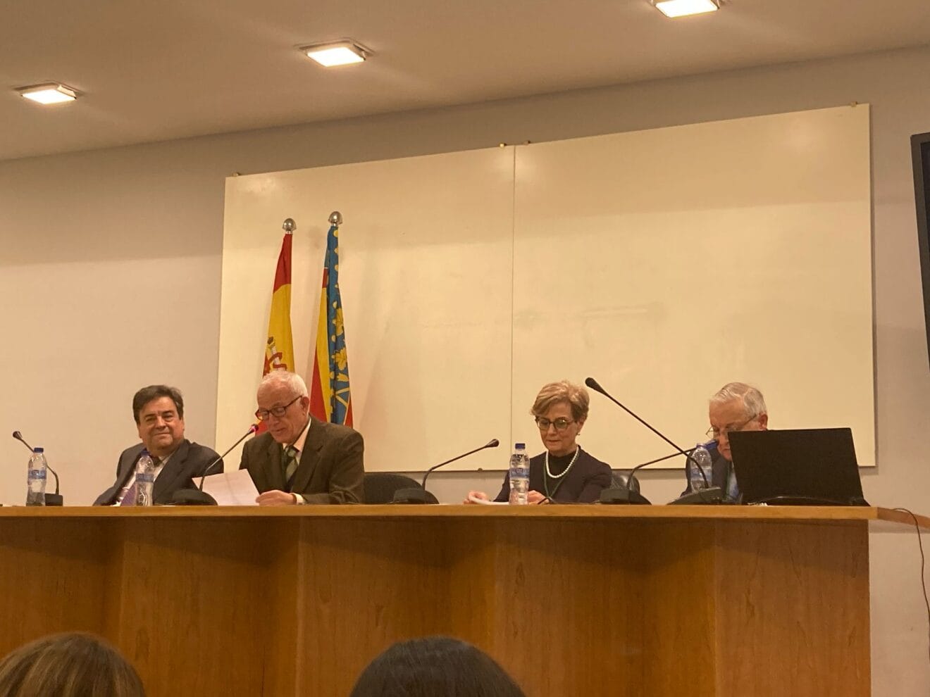 Leandro Toledano en la conferencia de Juan Bautista Codina como Académico
