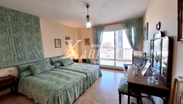 Dormitorio principal con vestidor