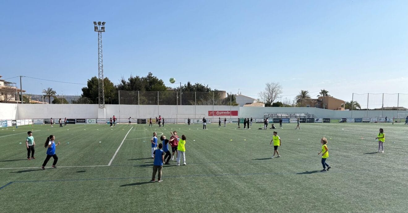 Encuentro escolar de Colpbol en Xàbia