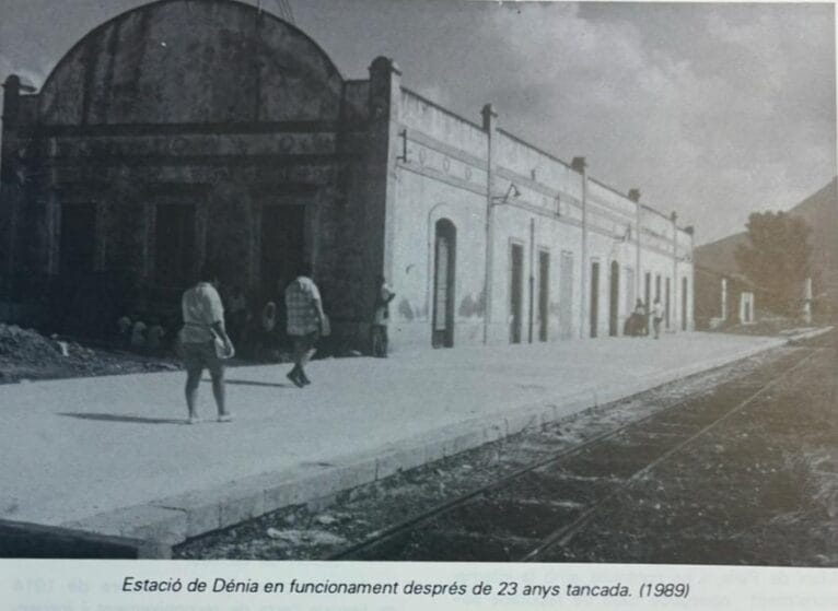 Estación de tren de Dénia  | Foto revista Aguaits