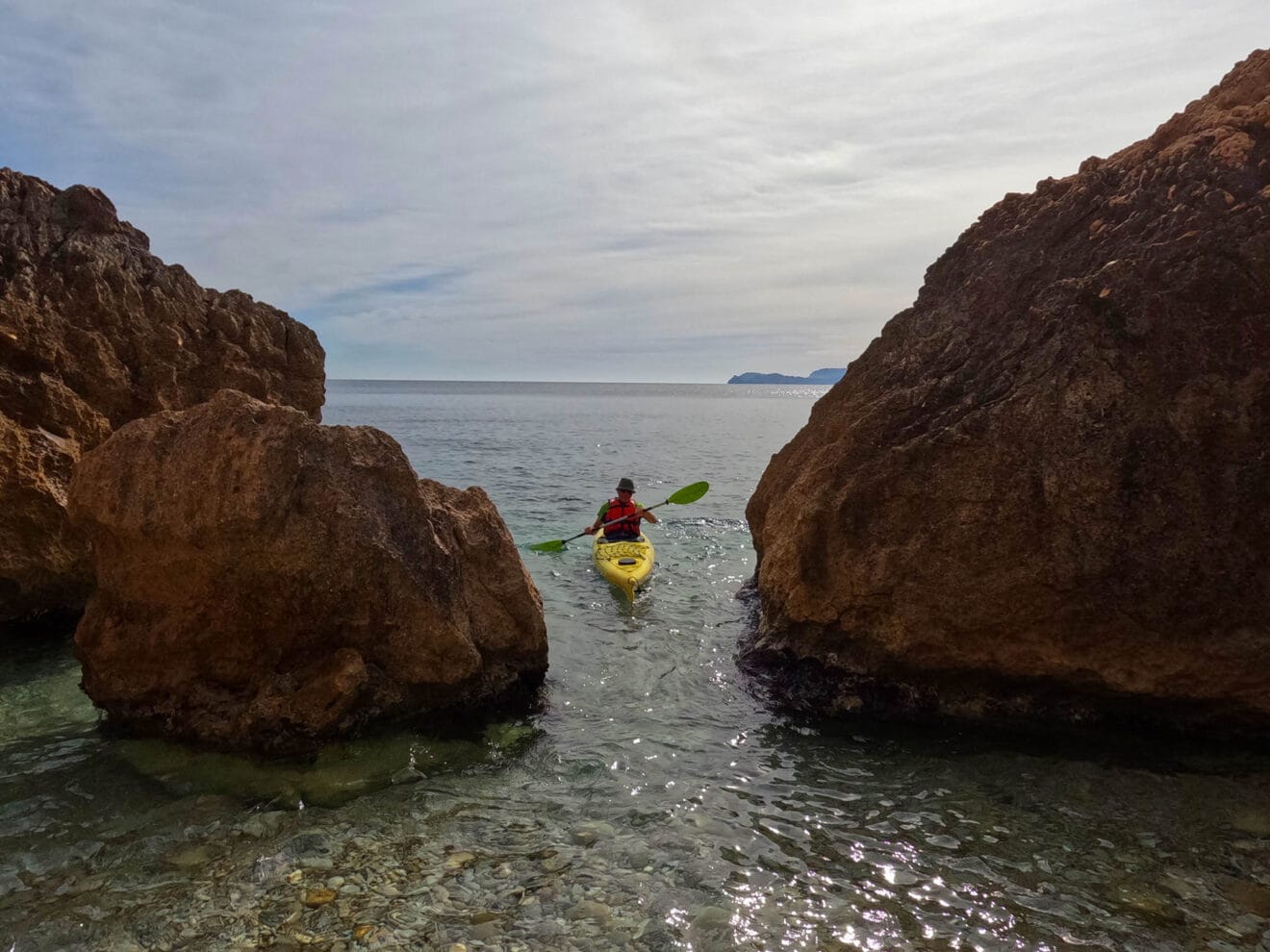 Kayak desde Xàbia hasta la cala del Tangó y el Cap de Sant Antoni