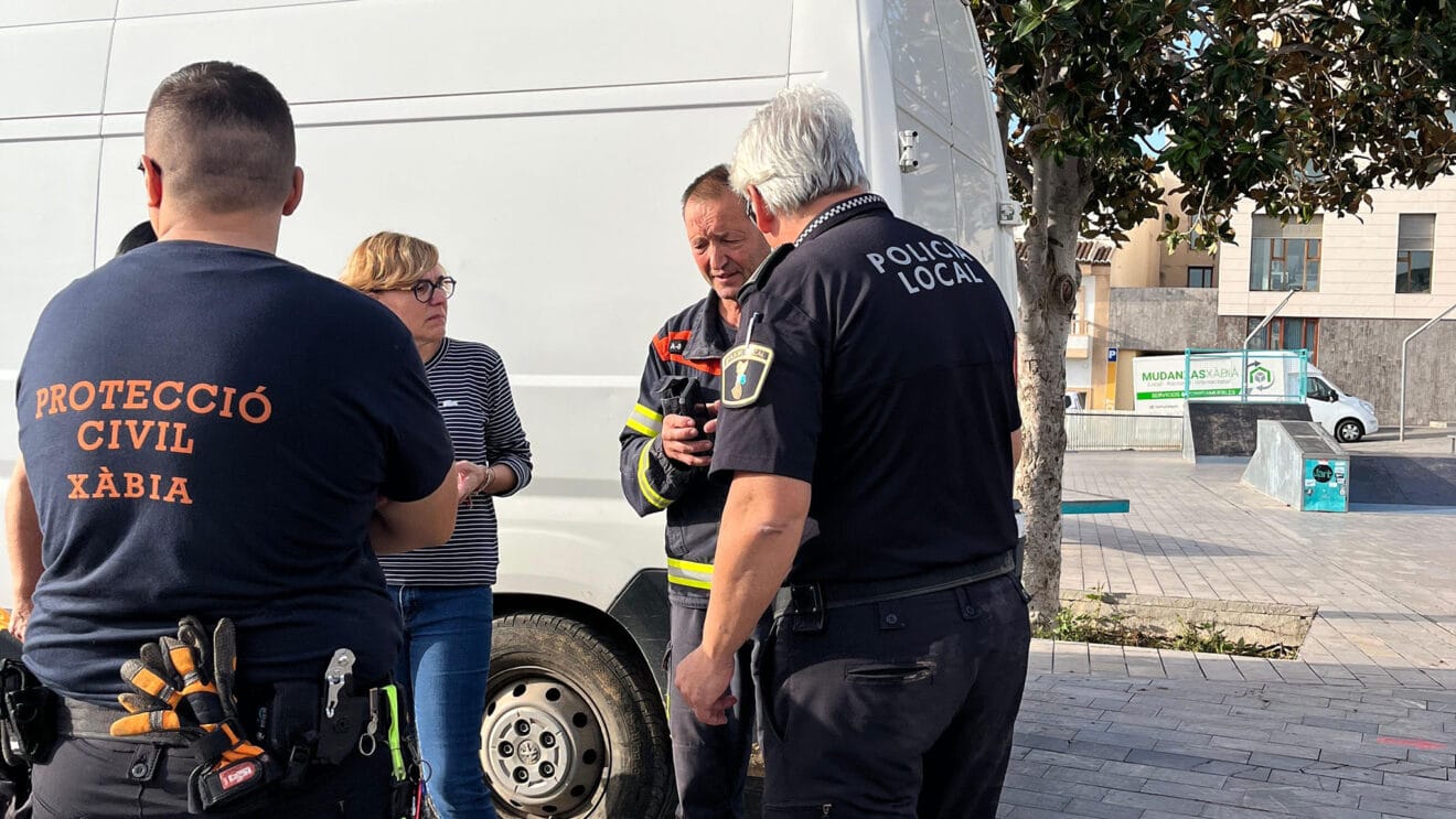 Policía Local y Protección Civil de Xàbia en Catarroja
