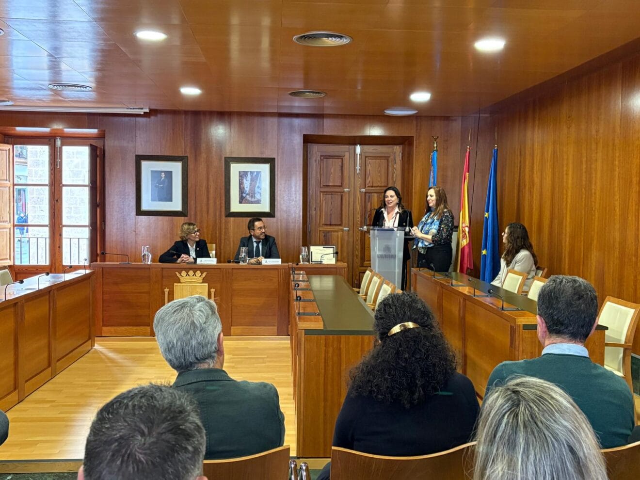 Acto de entrega del II Premio Internacional de Periodismo y Turismo Sostenible