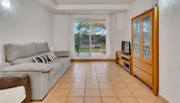 Zona de estar acogedora y funcional