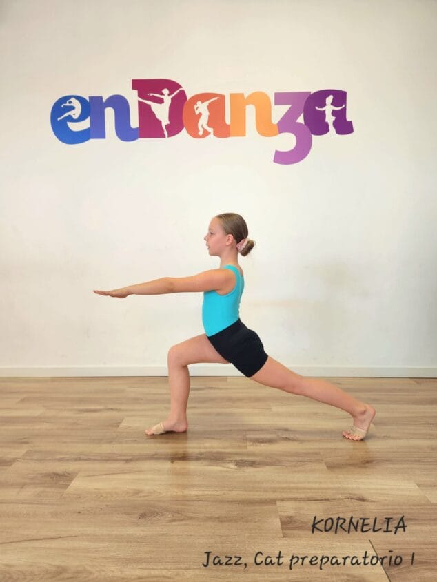 Imagen: Bailarinas de Endanza. Kornelia