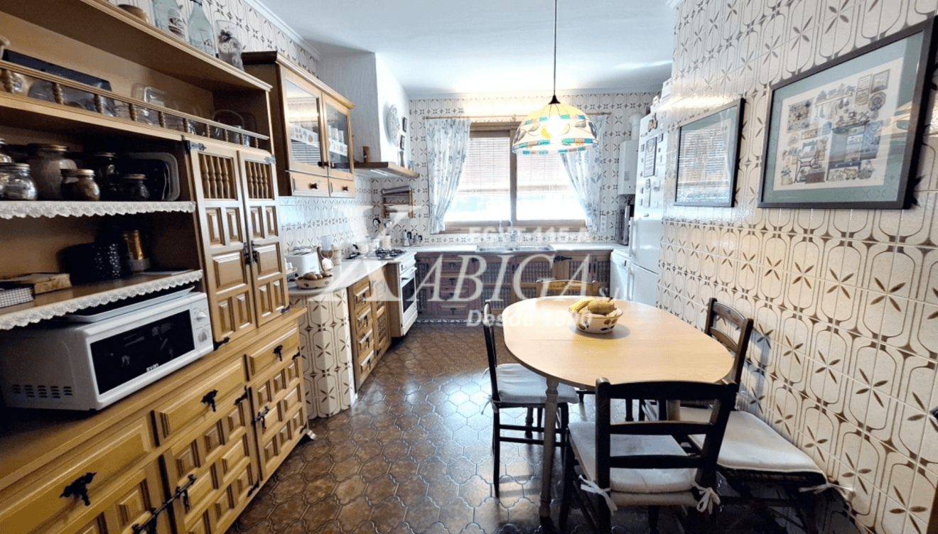 Cocina principal equipada y funcional