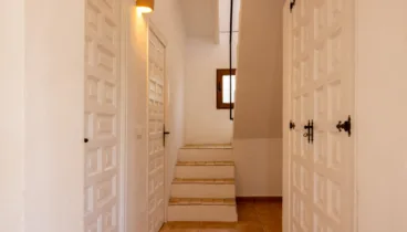 Estancias con luz natural y estilo mediterráneo