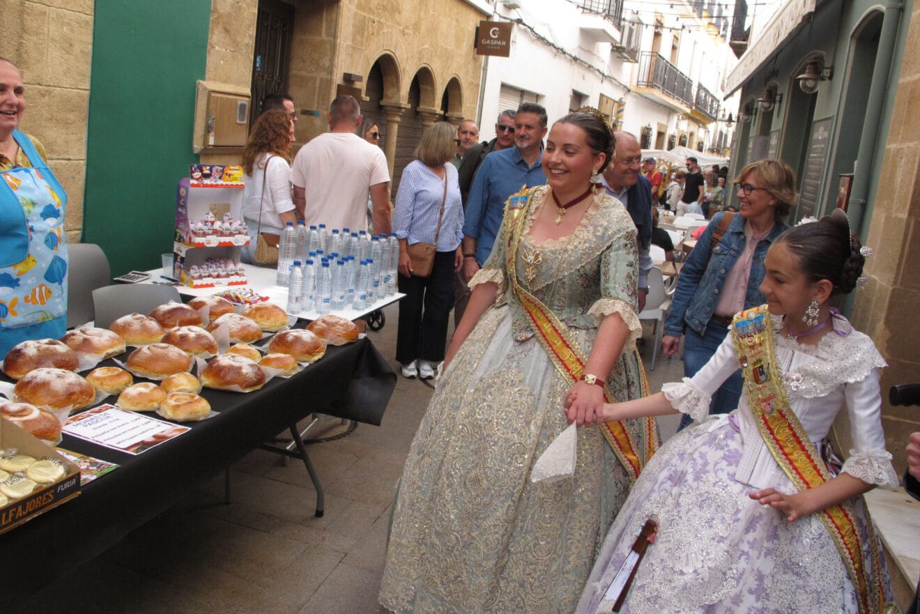 Inauguración de la Feria de Artesanía Xàbia 2025 (24)