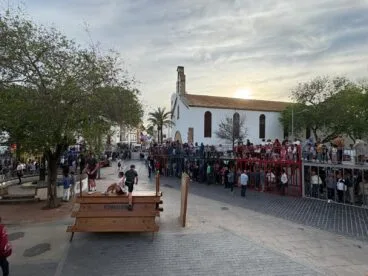 Primera sesión de Bous al carrer en las fiestas del Nazareno 2025 (25)