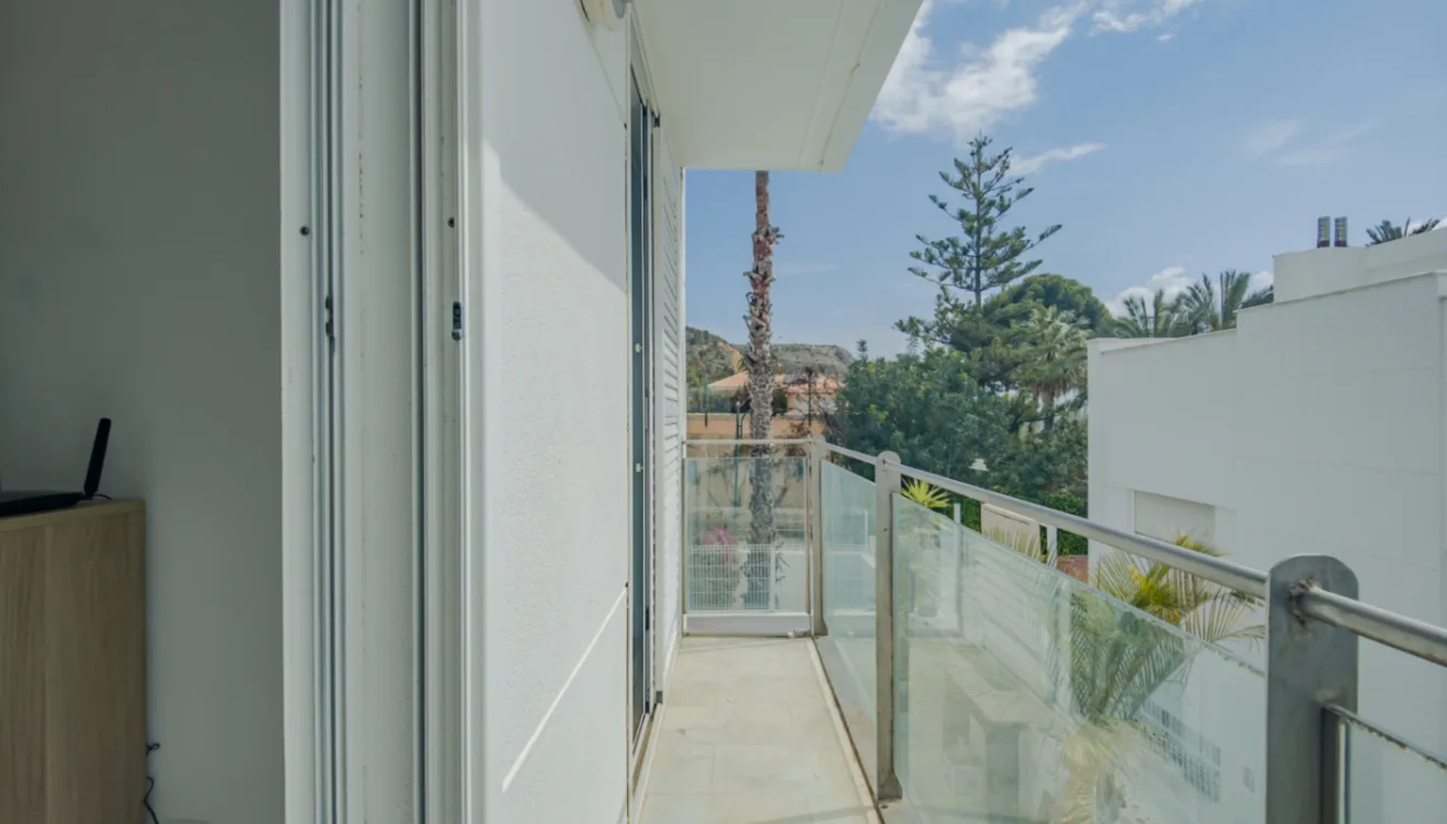 Habitacción con acceso al exterior