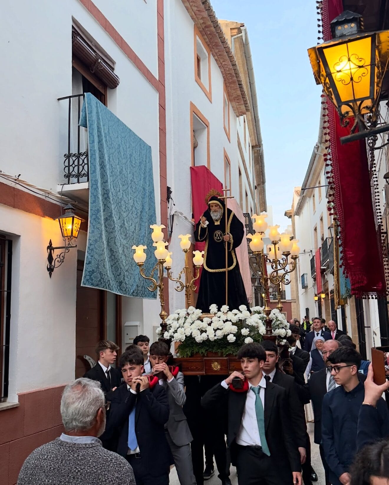 Procesion por el centro historico