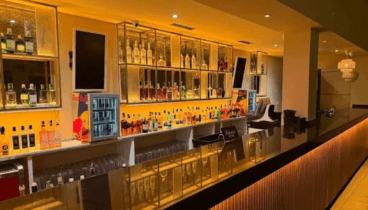 Botellas premium y reservado VIP para grupos en Social Club Xàbia