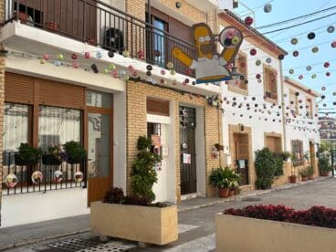 Calles engalanadas en Xàbia  (13)