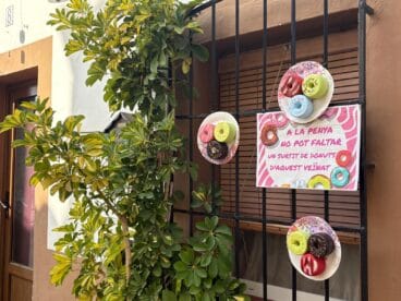 Calles engalanadas Fogueres Xàbia 2025 (12)