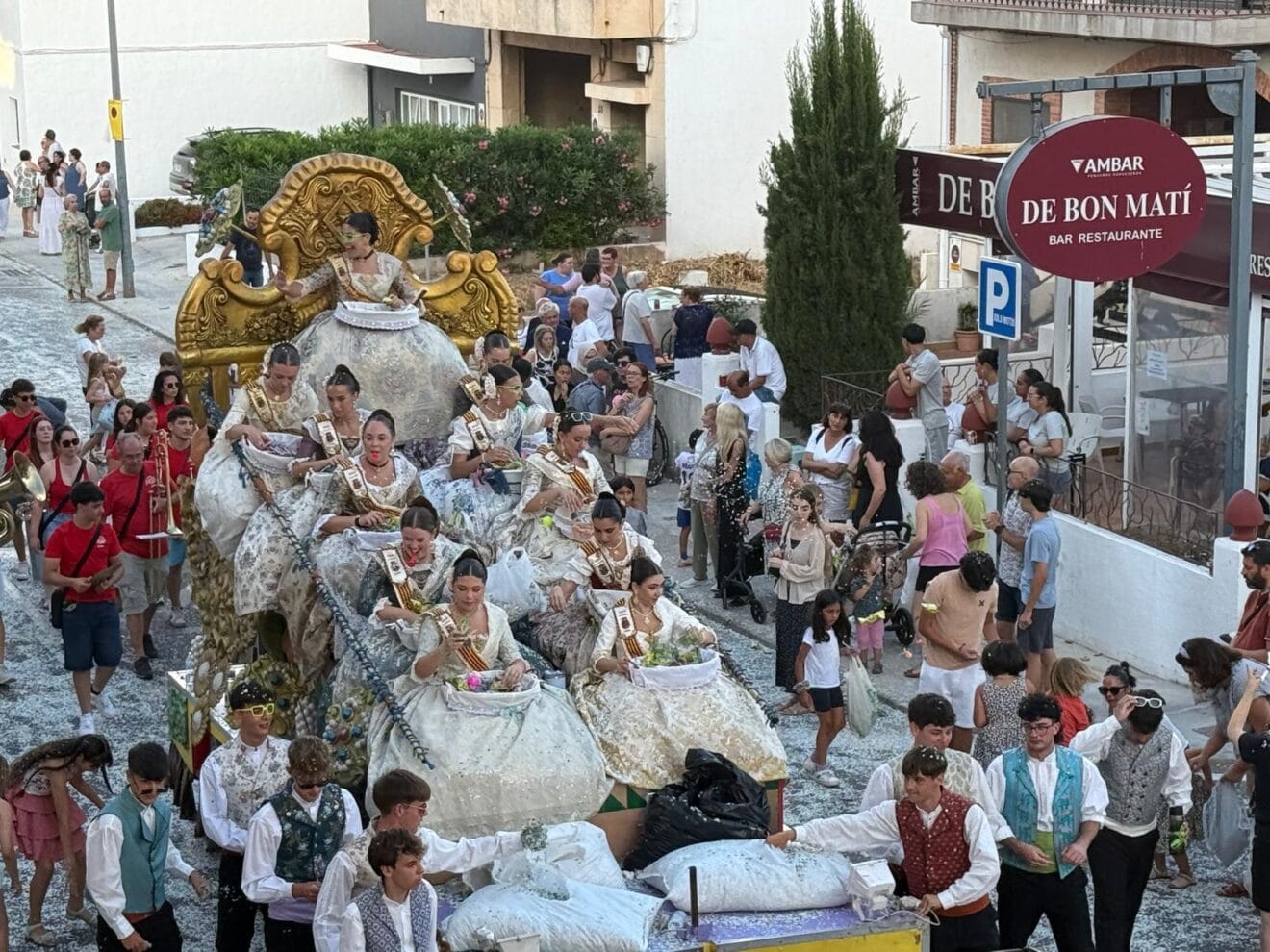 Desfile de Carrozas Fogueres Xàbia 2025 (103)