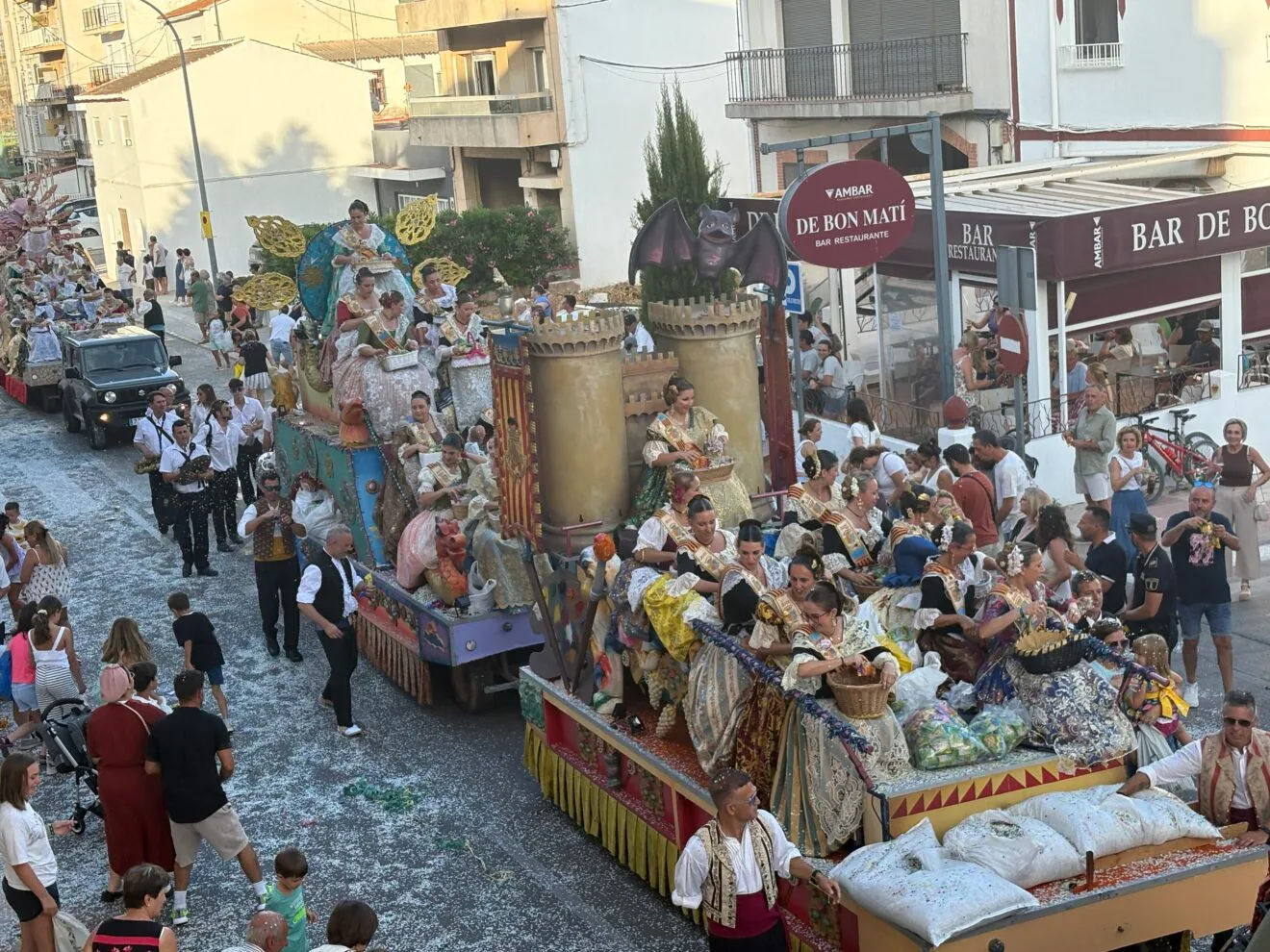 Desfile de Carrozas Fogueres Xàbia 2025 (22)