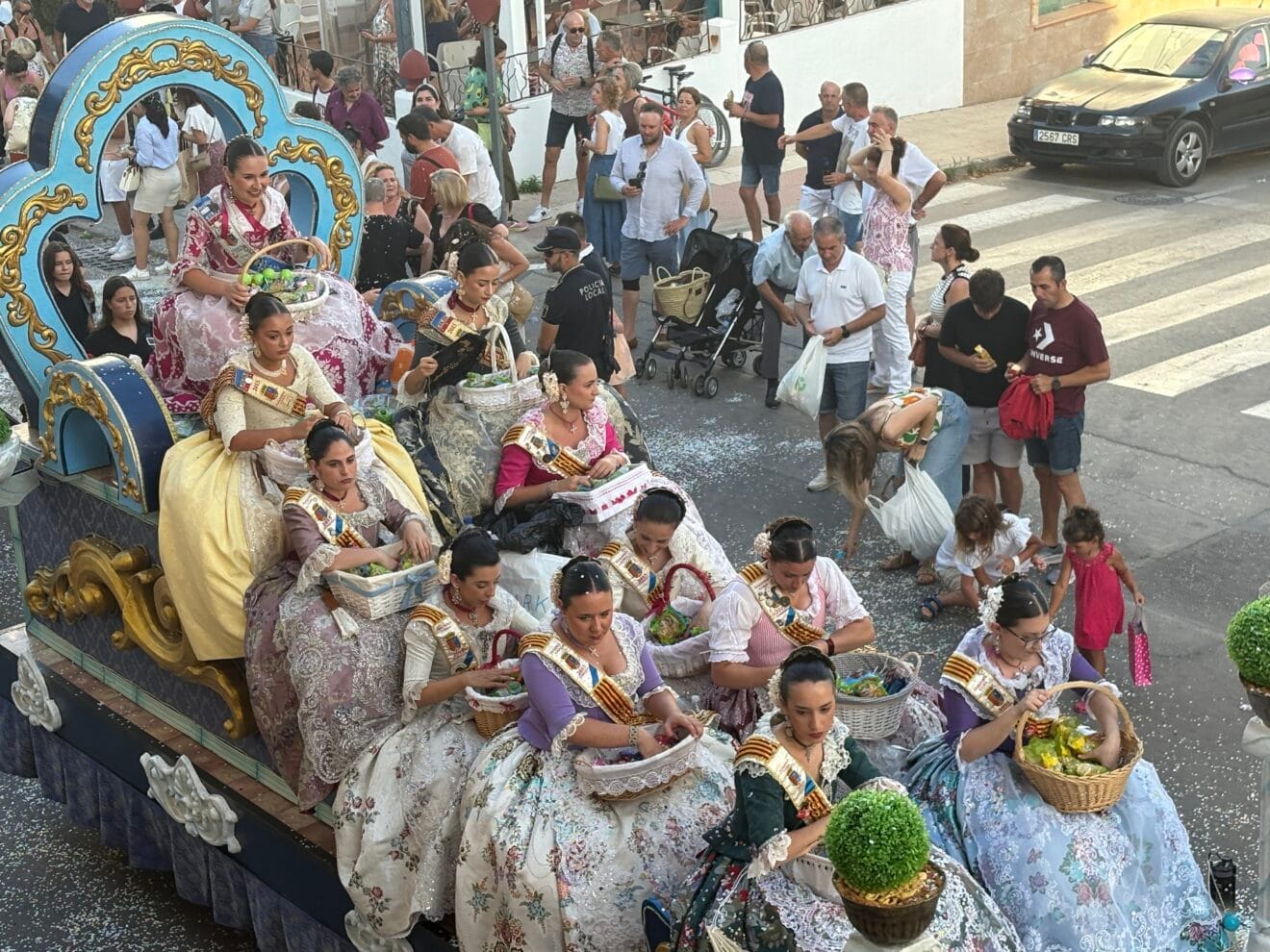 Desfile de Carrozas Fogueres Xàbia 2025 (34)
