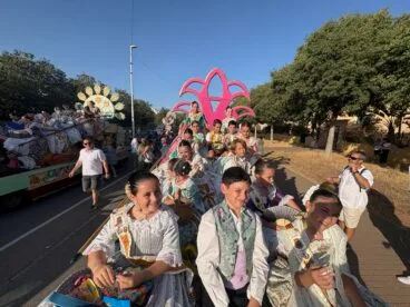 Desfile de Carrozas Fogueres Xàbia 2025 (74)