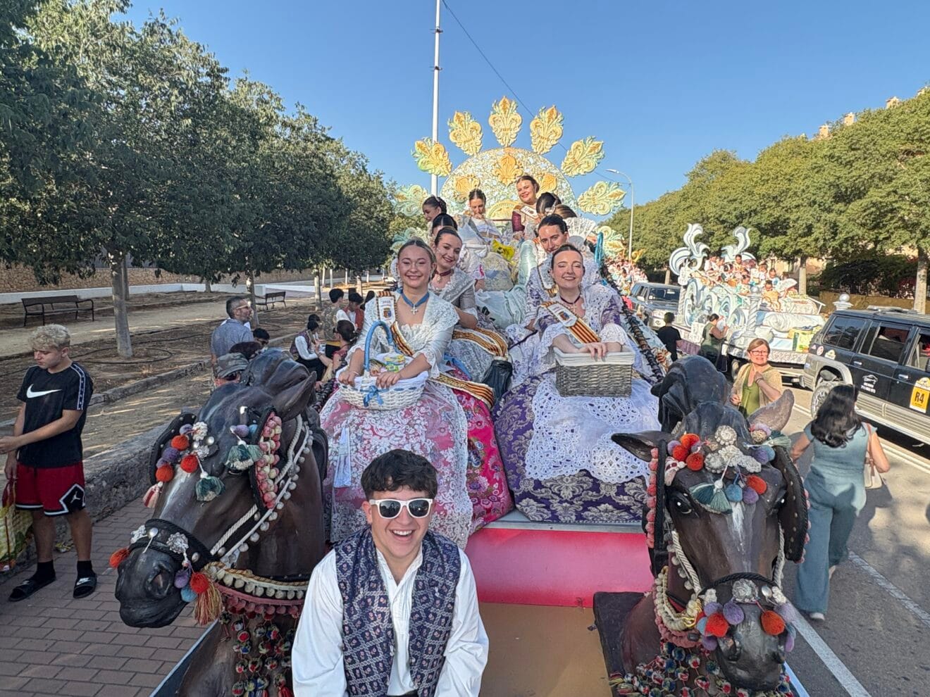 Desfile de Carrozas Fogueres Xàbia 2025 (75)