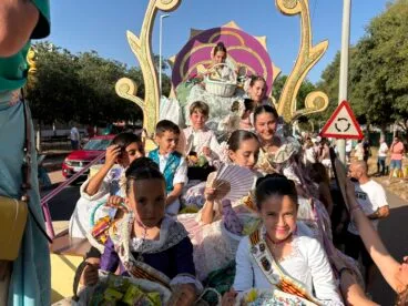 Desfile de Carrozas Fogueres Xàbia 2025 (84)