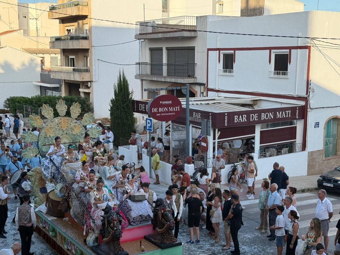 Desfile de Carrozas Fogueres Xàbia 2025 (94)