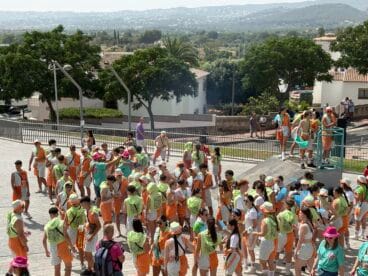 Grupo de quintos en el Día de Quintaes 2025