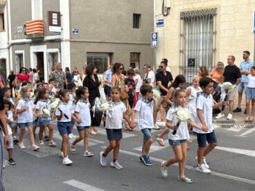 Ofrenda de flores a Sant Joan Xàbia 2025