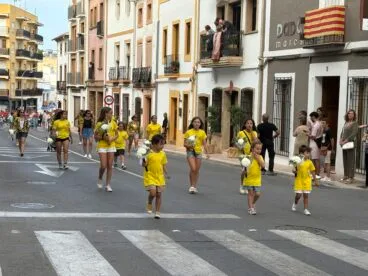 Ofrenda de flores a Sant Joan Xàbia 2025