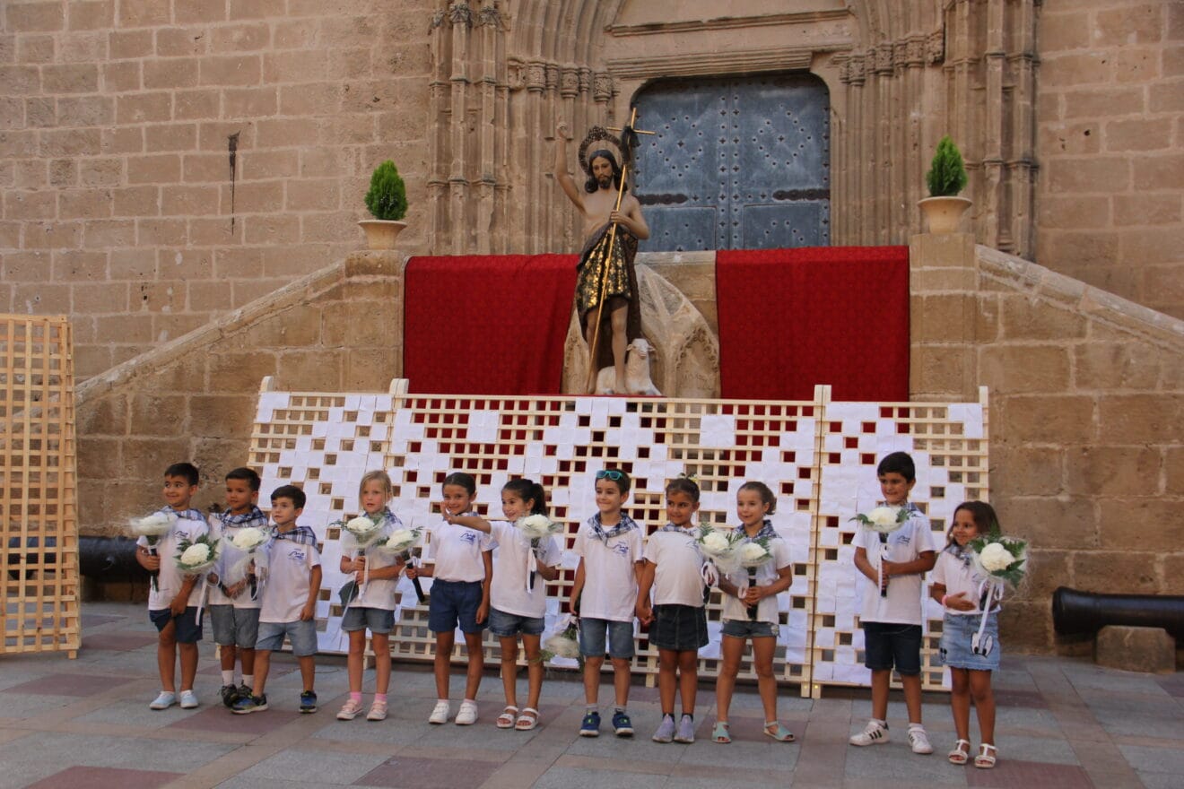 Ofrenda de flores a Sant Joan Fogueres Xàbia 2025 (10)