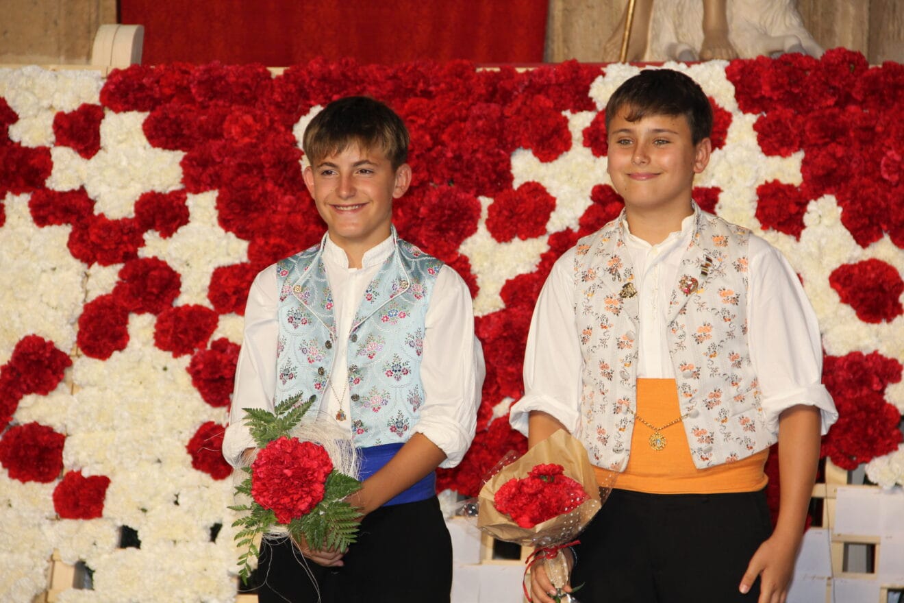 Ofrenda de flores a Sant Joan Fogueres Xàbia 2025 (109)