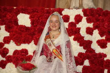 Ofrenda de flores a Sant Joan Fogueres Xàbia 2025 (128)