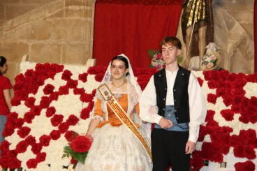 Ofrenda de flores a Sant Joan Fogueres Xàbia 2025 (139)