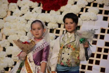 Ofrenda de flores a Sant Joan Fogueres Xàbia 2025 (59)