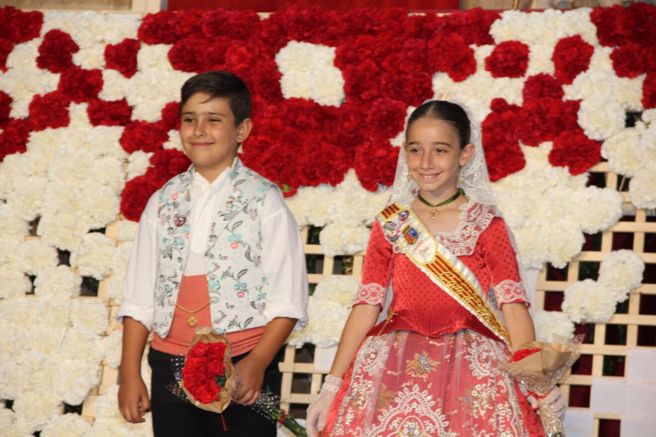 Ofrenda de flores a Sant Joan Fogueres Xàbia 2025 (85)