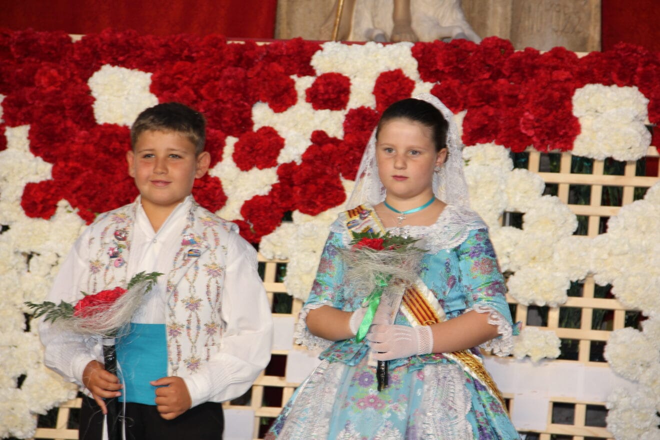 Ofrenda de flores a Sant Joan Fogueres Xàbia 2025 (86)