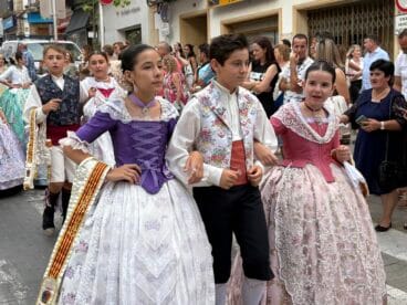 Pasacalle acto proclamación infantil Xàbia 2025 (4)