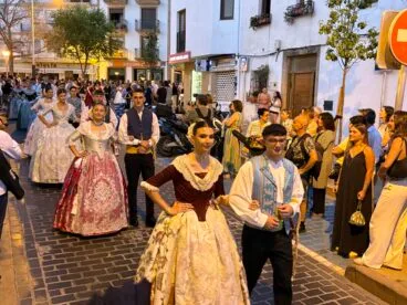 Pasacalle de la Proclamación de la Quintà 2025 ‘La Desmadrà’ (8)