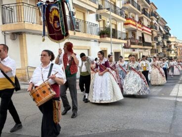 Pasacalle de Sectores en fiestas de Xàbia (1)