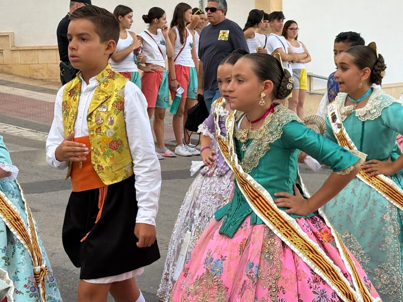 Pasacalle de Sectores en fiestas de Xàbia (11)